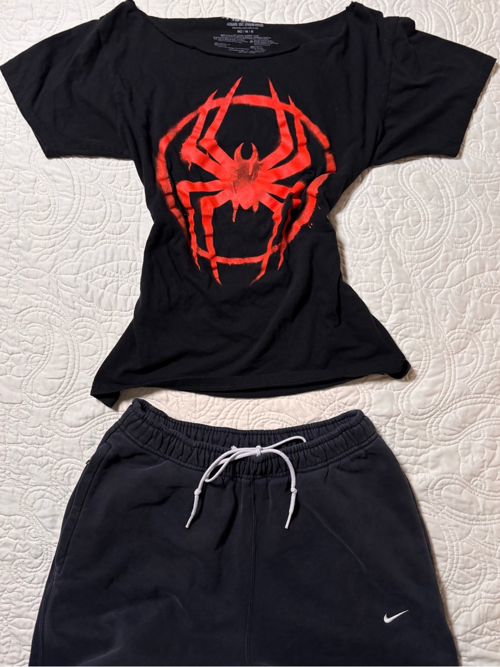 Spider Graphic Tee 🕷️